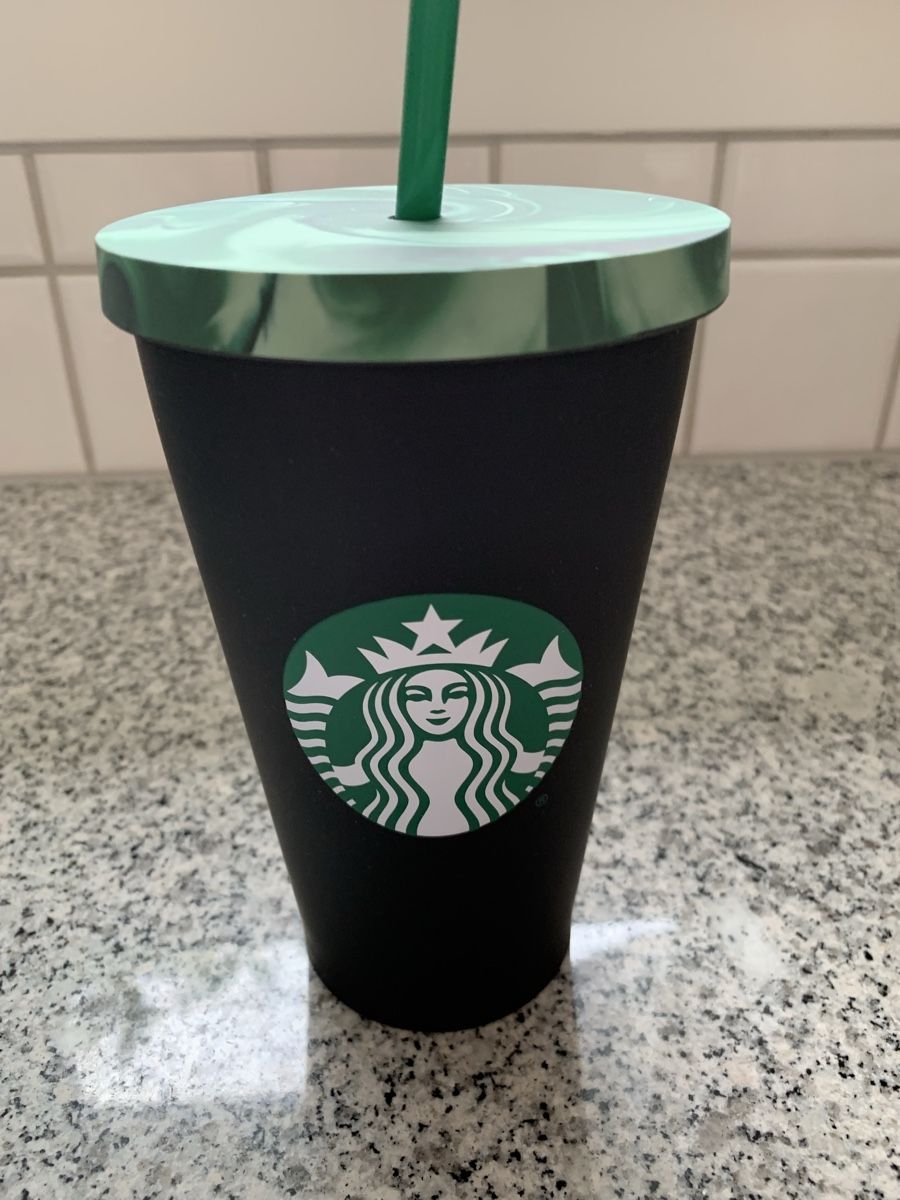 Behälter & Ähnliches: Starbucks Becher 5dl schwarz – Gebraucht aus Ellikon an der Thur von Bali1999
