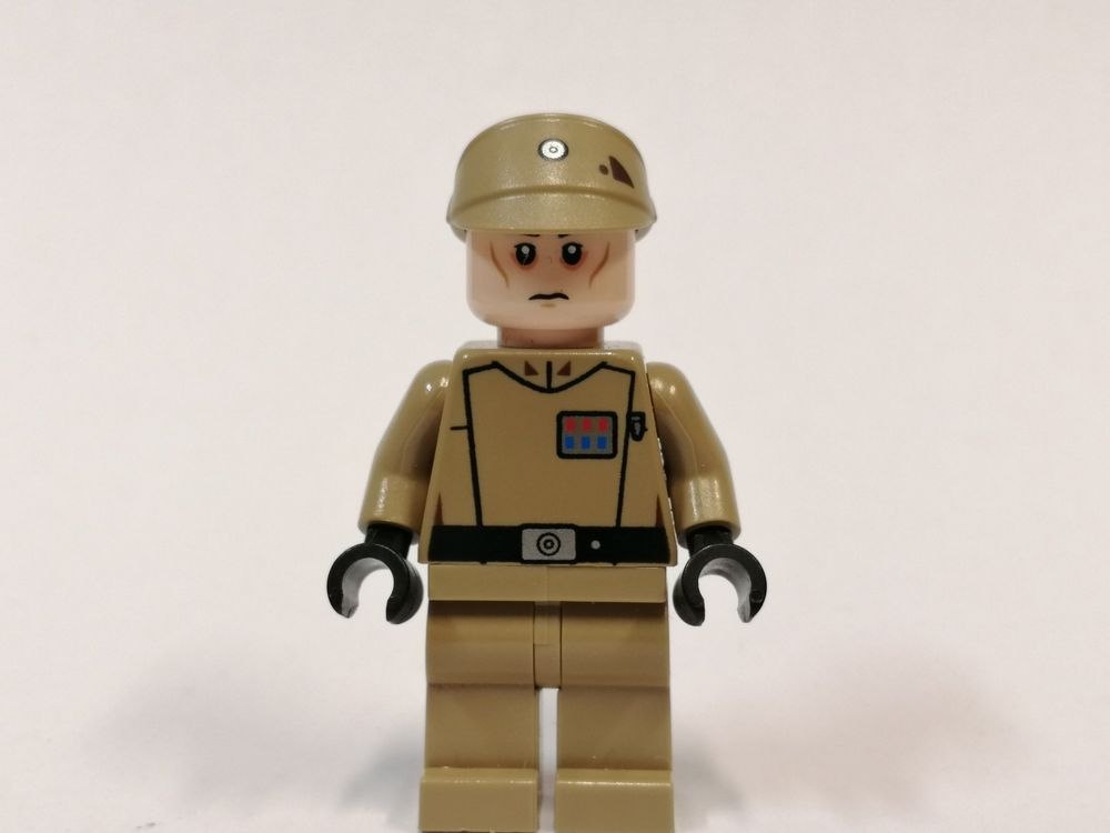 Lego Star Wars Imperial Officer (Gebraucht) in Sils im Domleschg für ...