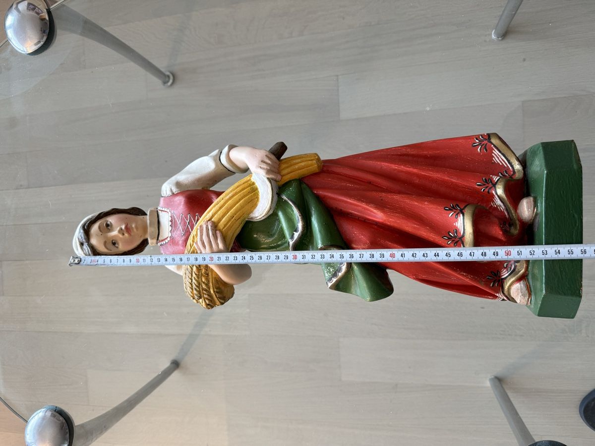 Figuren: Bauerin mit  Ähren bemalt 58 cm Holzschnitzerei – Gebraucht aus Morges von SevArt 8