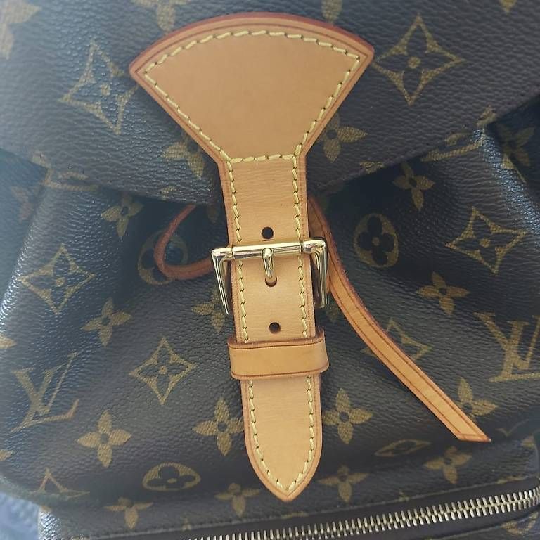 Zaini: Louis Vuitton Rucksack Montsouris GM – Usato da Tägerwilen venduto da AngelaMiranda 1