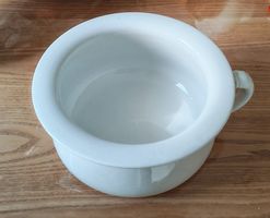 Pot de chambre antique