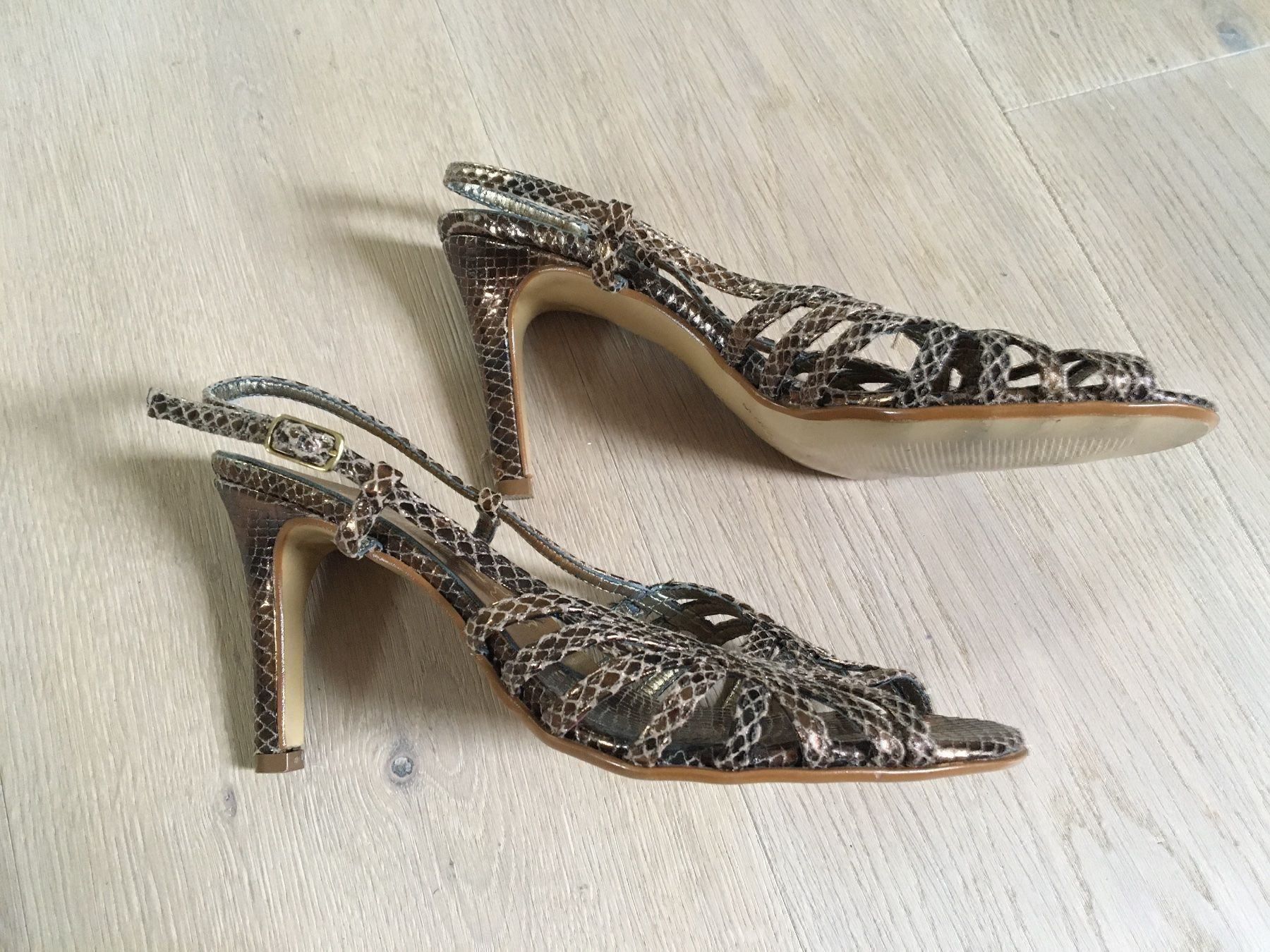 Scarpe da donna: Neue offene ELITE High Heels Grösse 37 – Usato da Winkel venduto da Flyhy2020 1