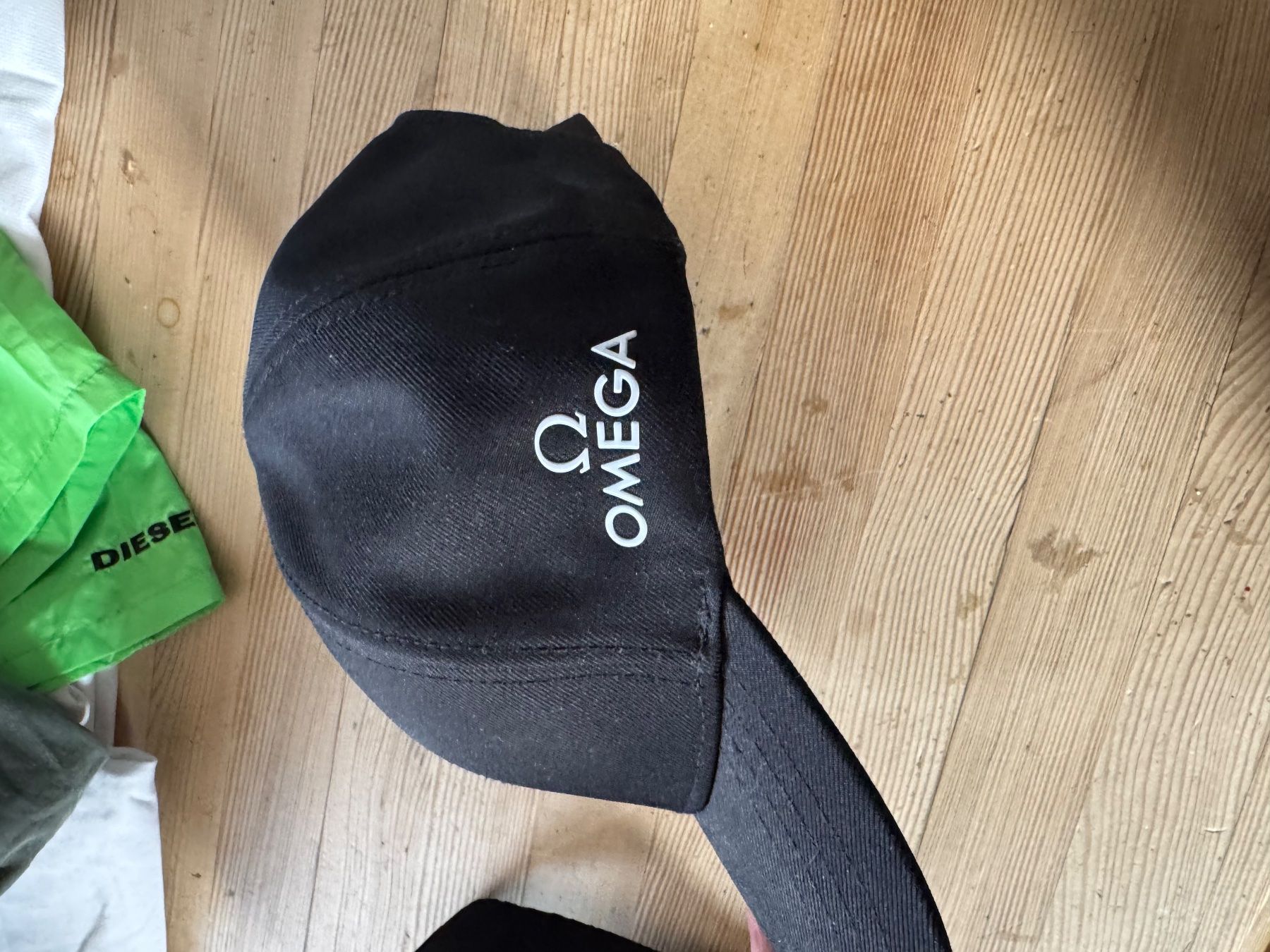 Copricapi, berretti & cappellini: Casquette Oméga Caro – Usato da Veyrier venduto da Kimedovapa_1 1