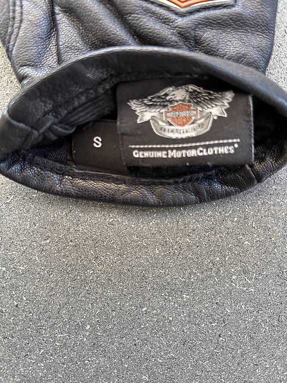 Harley-Davidson Handschuhe & Handstulpen: Original Harley Davidson Leder Handschuhe – Gebraucht aus Wil AG von Porsche07 2