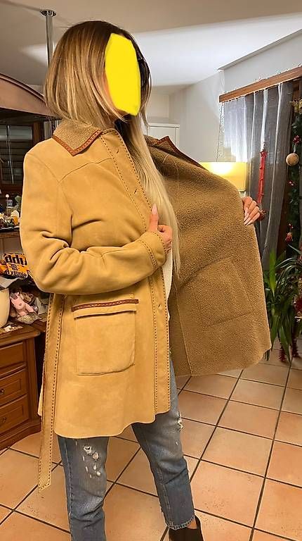 Fendi Giacche: FENDI vero montone – Usato da Biasca venduto da tor_ng89 4
