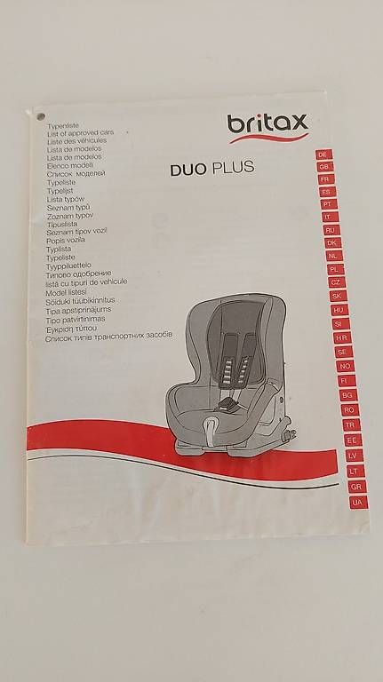Britax Römer Seggiolini per auto: Auto-Kindersitz Röhm mit Isofix – Usato da Kleindöttingen venduto da calspan 4