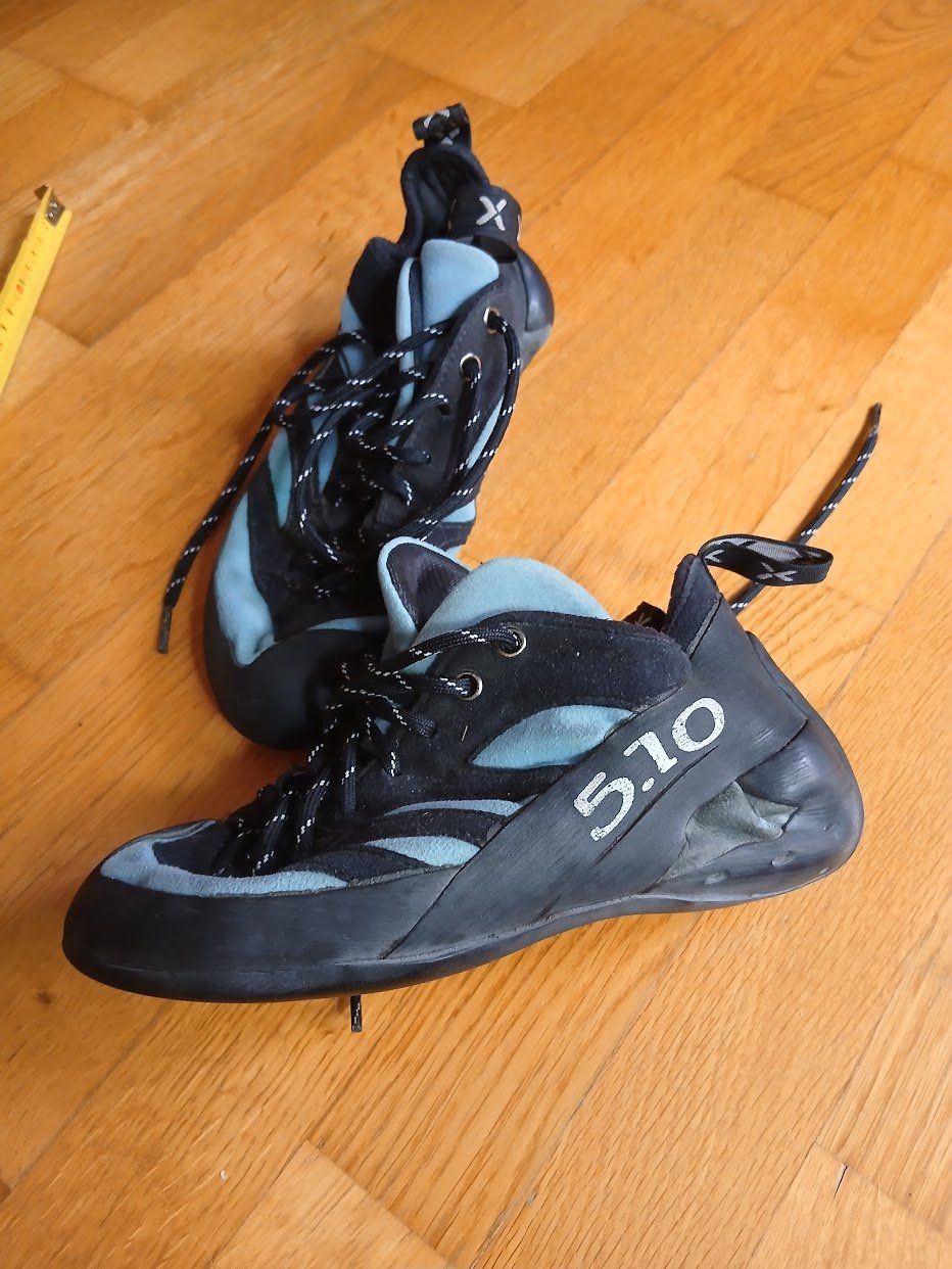 Chaussures hommes: Kletterschuhe – D'occasion à Dübendorf par Fip05 4