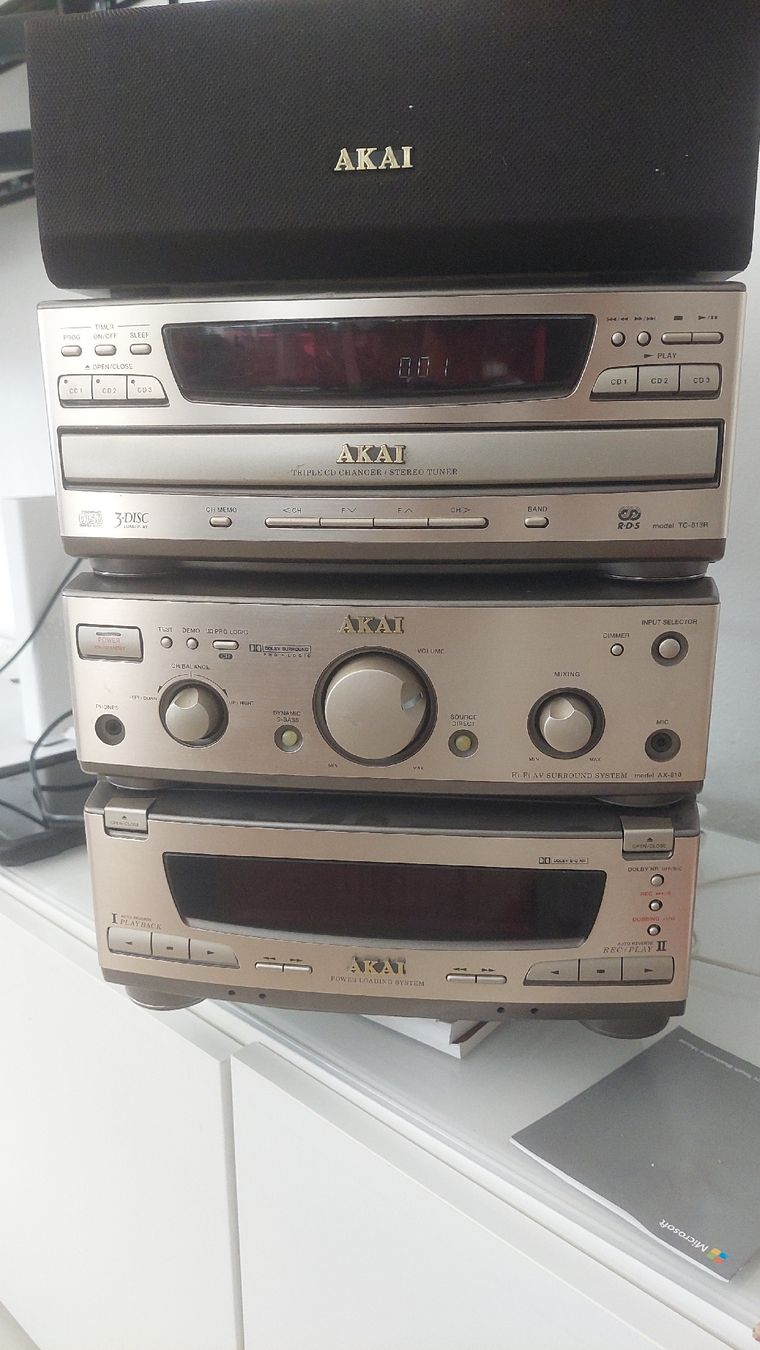 Akai Sistemi audio & multimediali: AKAI TX-810 Mini Stereo Component System mit Boxen – Usato da Crésuz venduto da NgauNgau 1