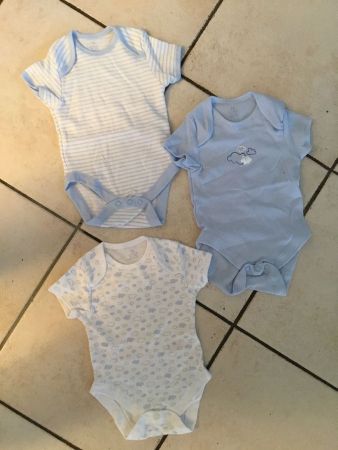 3 neue early days Bodys Gr.62