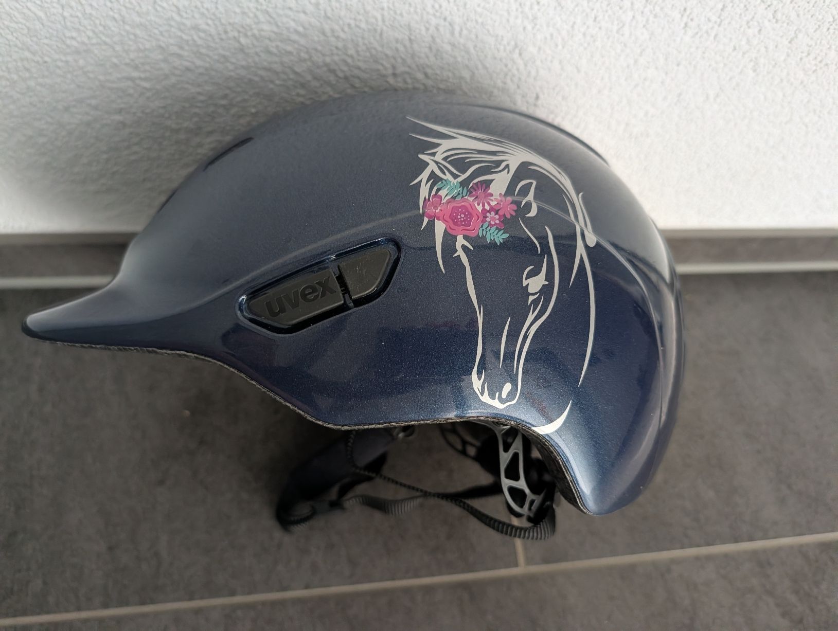 Uvex Helme: Uvex Kinderreithelm kidoxx flower – Gebraucht aus Wittenbach von Zipfu3