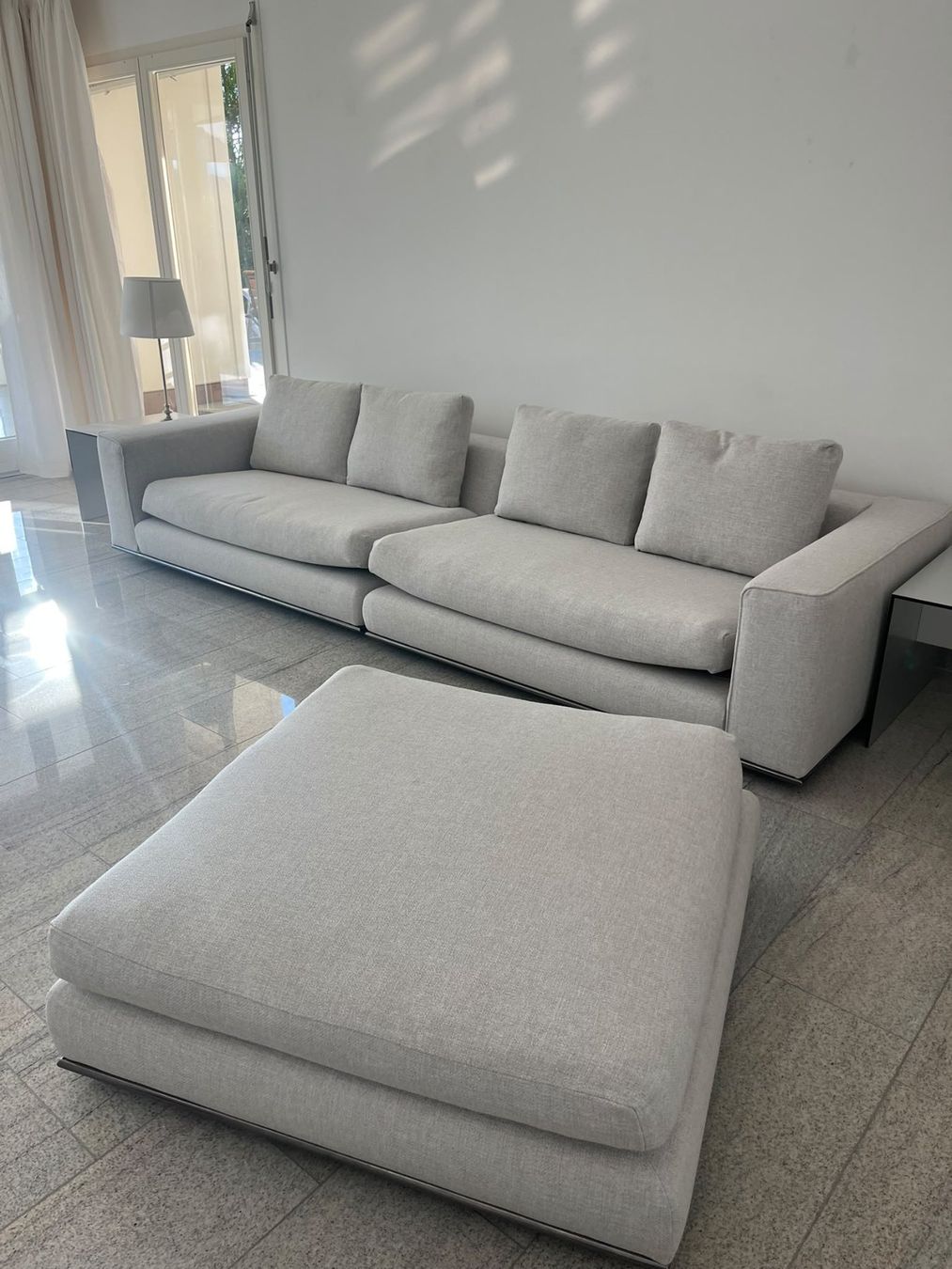 Minotti Sofas: Minotti Hamilton Sofa mit Sessel/Chaise & Ottoman – Gebraucht aus Zürich von mmr_m8yy 2