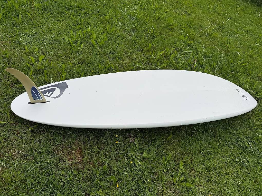 Planches de surf: Windsurfbrett Mistral Radar 140 L – D'occasion à Münchenstein par Cheroundoloo 4