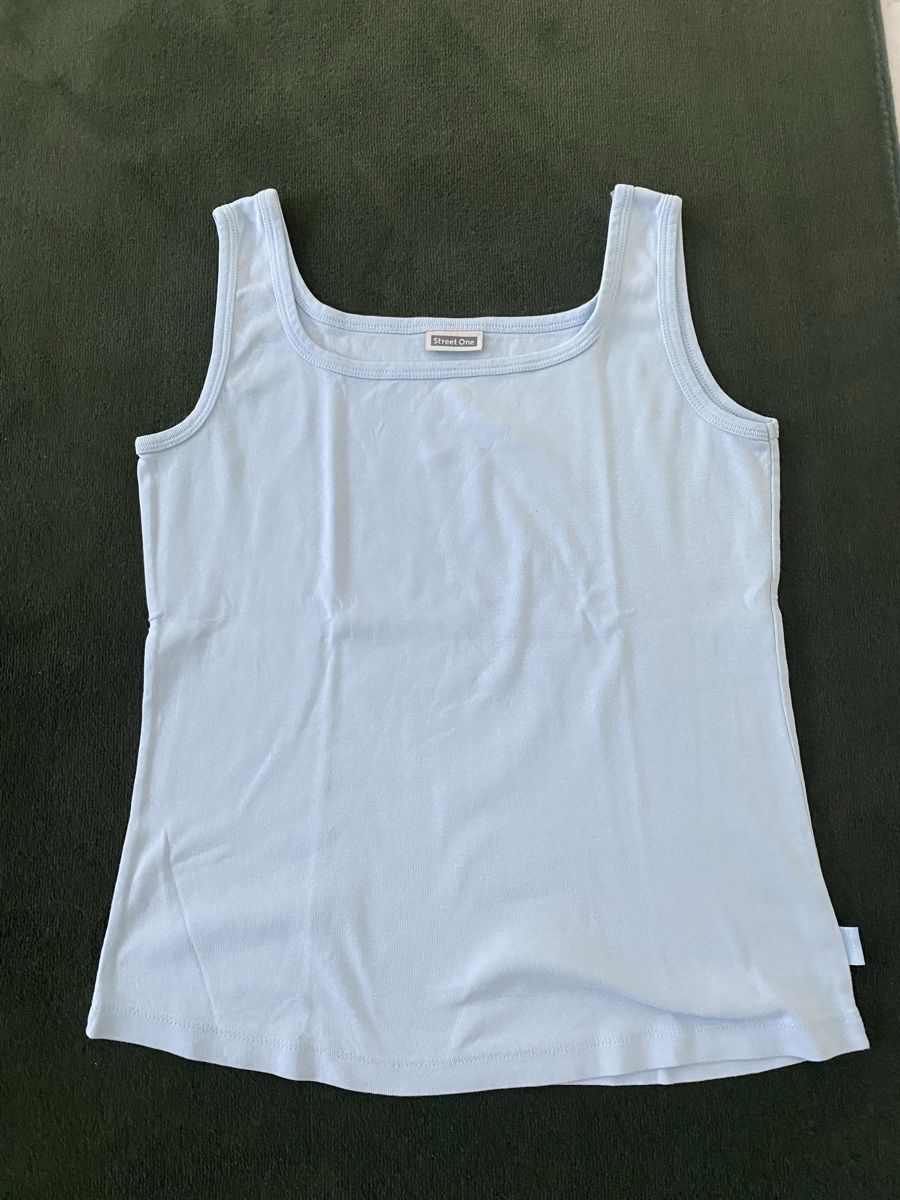 Tops: Street One Top Gr. 40, hellblau, wie neu – Neuf (Voir description) à Zürich par DidierTG
