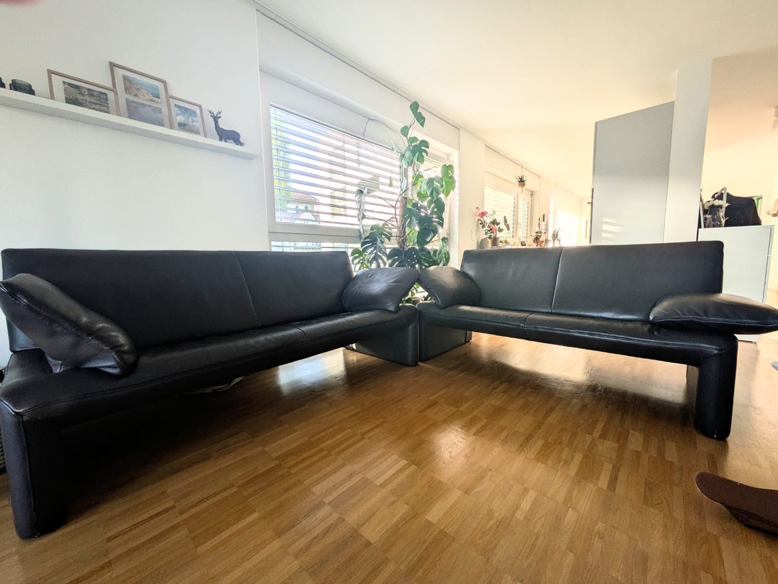 Jori Divani: Schwarze Ledercouch, 2-teilig, Top Zustand, Modern! – Usato da St. Gallen venduto da las_8dxj 2