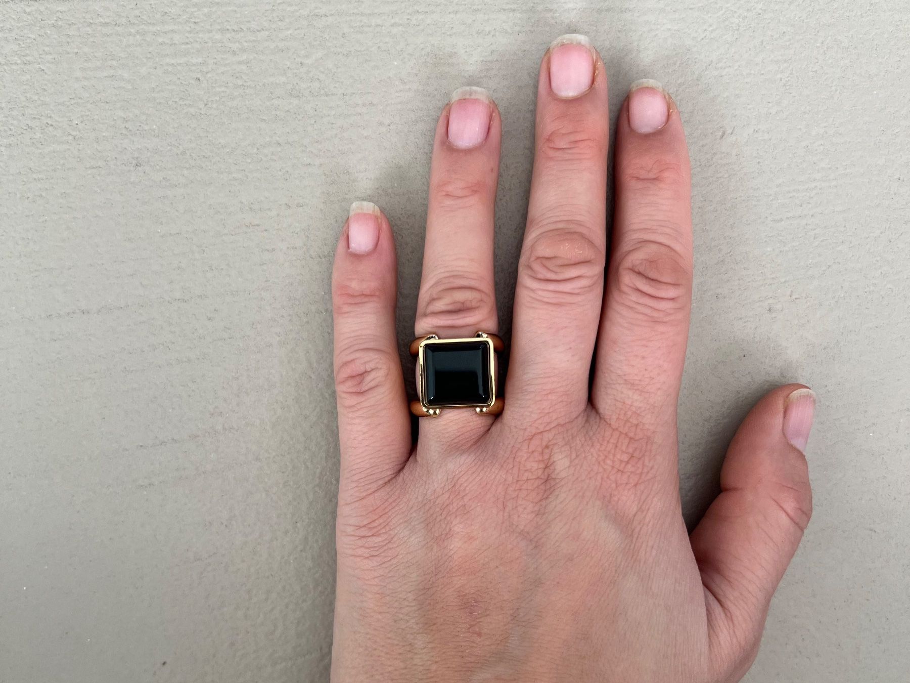 Chloé Anelli: CHLOÉ Fingerring 🖤 – Usato da zürich venduto da vintage12 1
