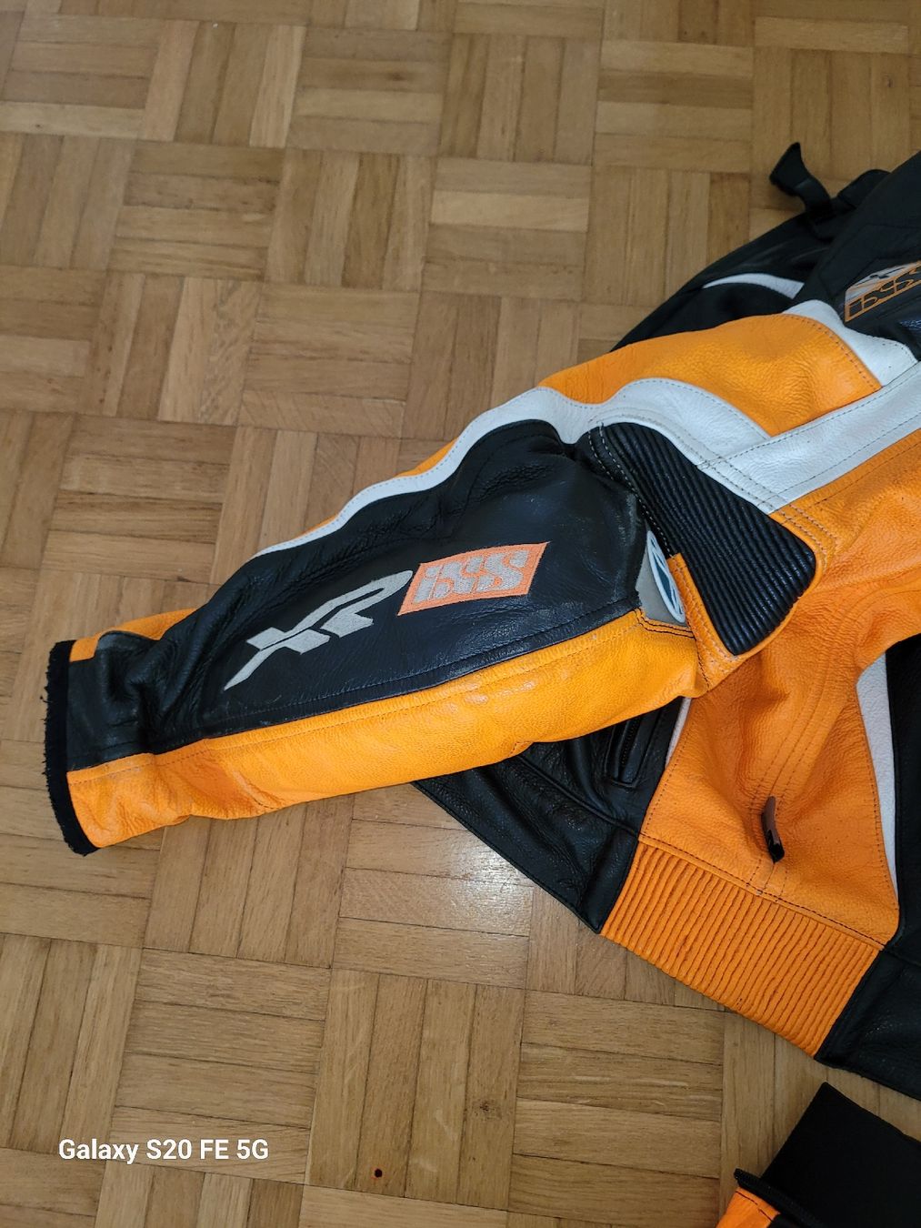 IXS Anzüge: Motorrad Leder anzug IXS,große 56. – Gebraucht aus Bolligen von matijav 5