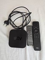 Apple TV Box mit 2 Fernbedienungen guter Zustand