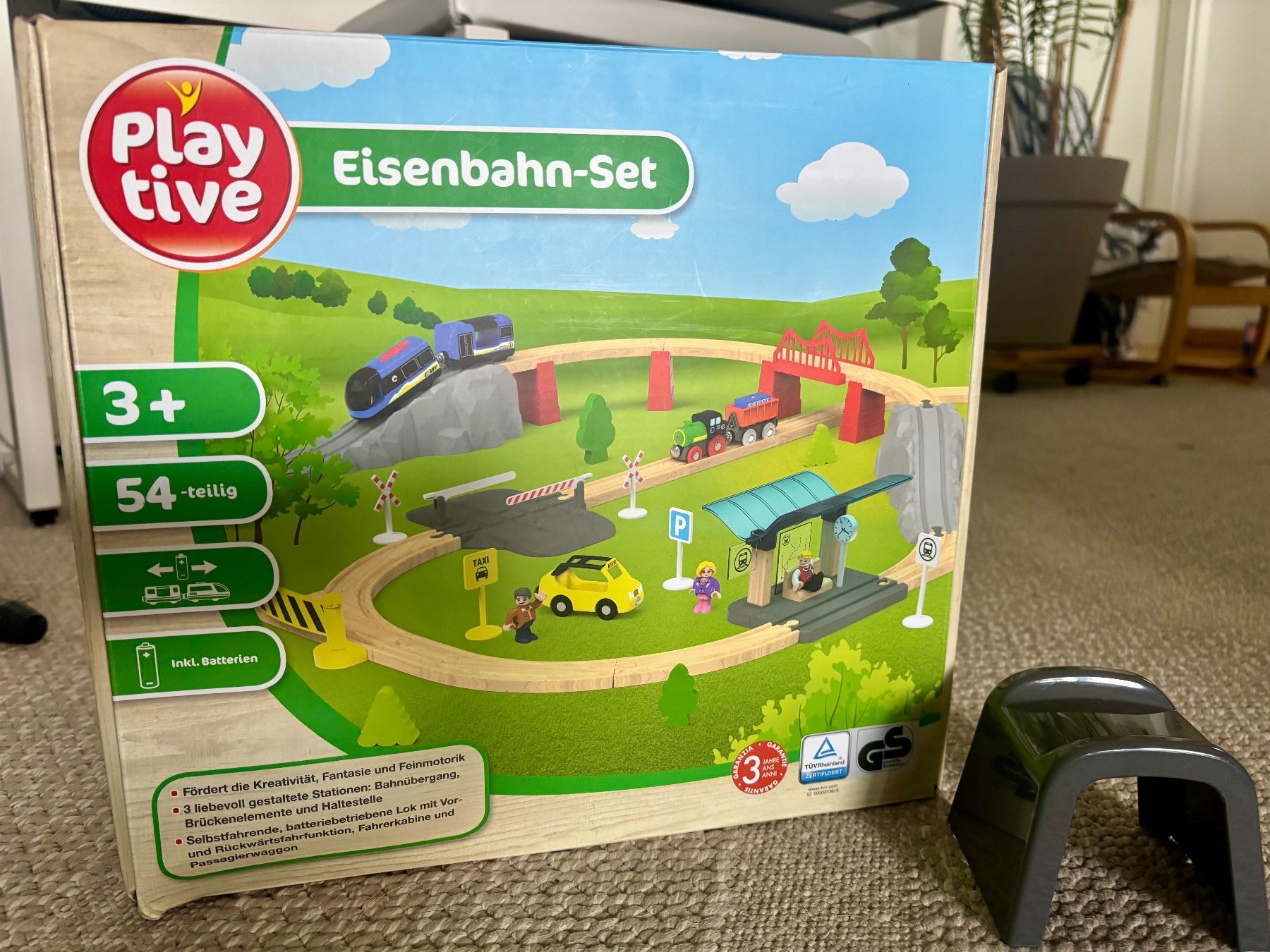 Giocattoli: Eisenbahn / train en bois pour enfant – Usato da Neuchâtel venduto da mar_6wvv