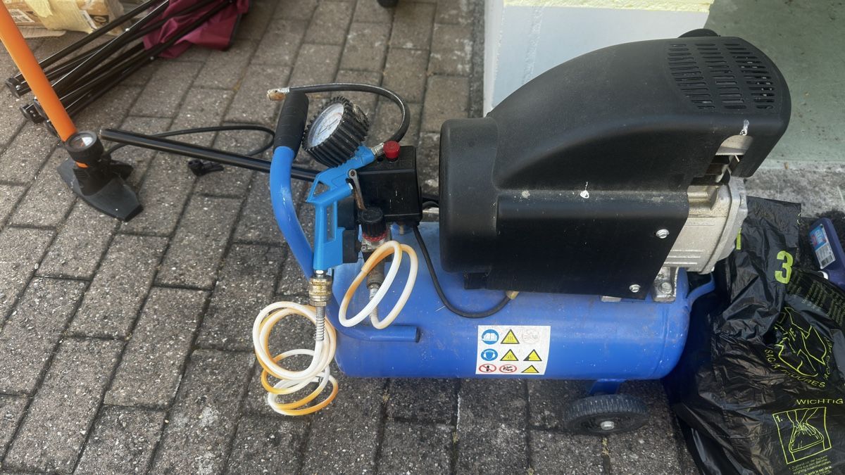 Kompressoren: Kompressor Landi gebraucht – Defekt aus Oberbuchsiten von mawaaqua