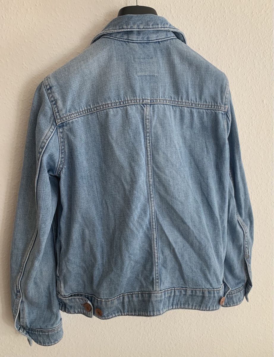 H&M Vestes: Jeansjacke H&M Studio 2015 – D'occasion à Zürich par p_q7q_nichtraucher 4