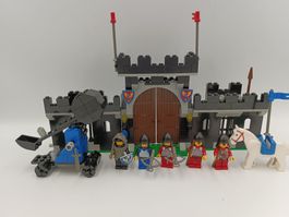 6059 Knight's Stronghold