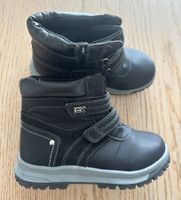 Winterschuhe für Kinder Grösse 33 - Top Zustand!
