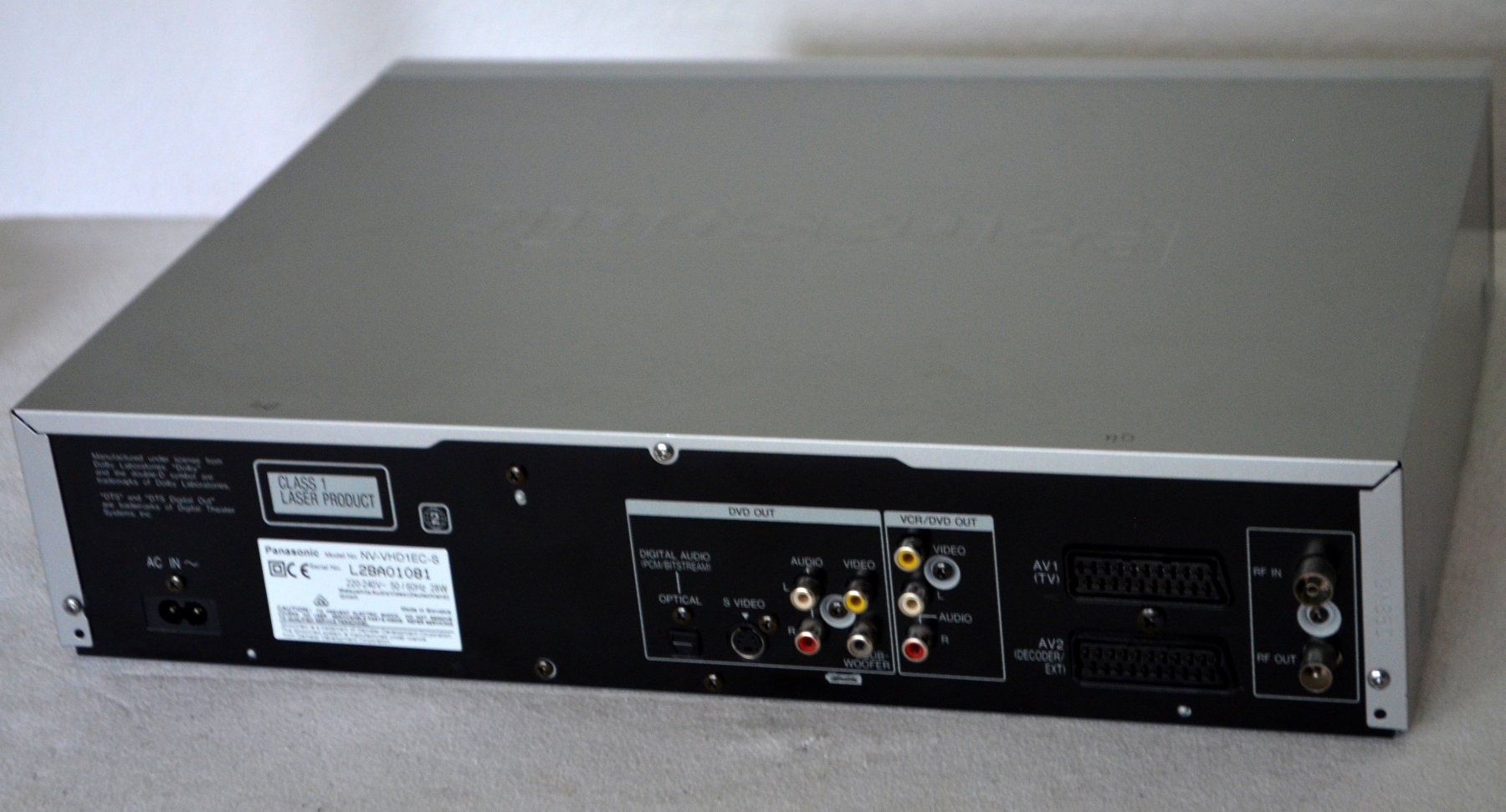 Panasonic Registratori: Panasonic NV-VHD1EC  Combo DVD / VHS – Usato da Collonges venduto da arashee 4