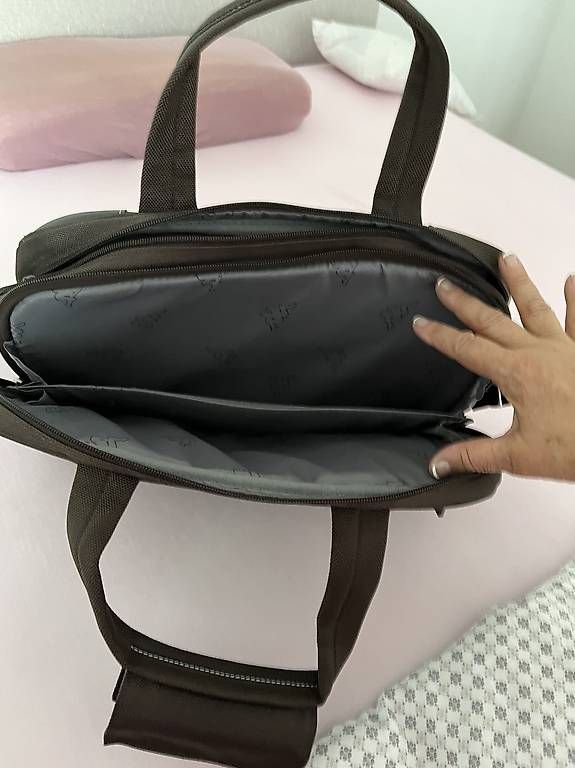 Sacs: Laptop Tasche neu – D'occasion à Udligenswil par schmetterling.62 4