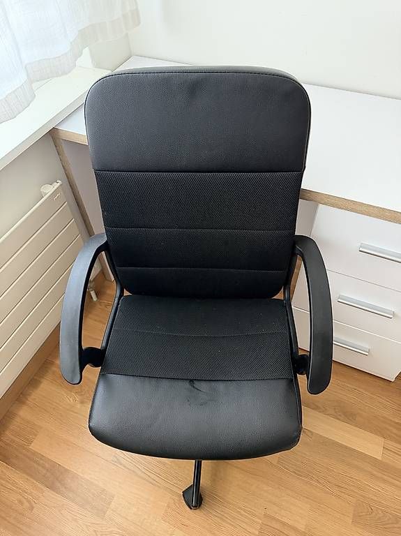 Scrivanie: Gratis Bürotisch inkl. Bürostuhl – Usato da Zürich venduto da LuAiLi 1