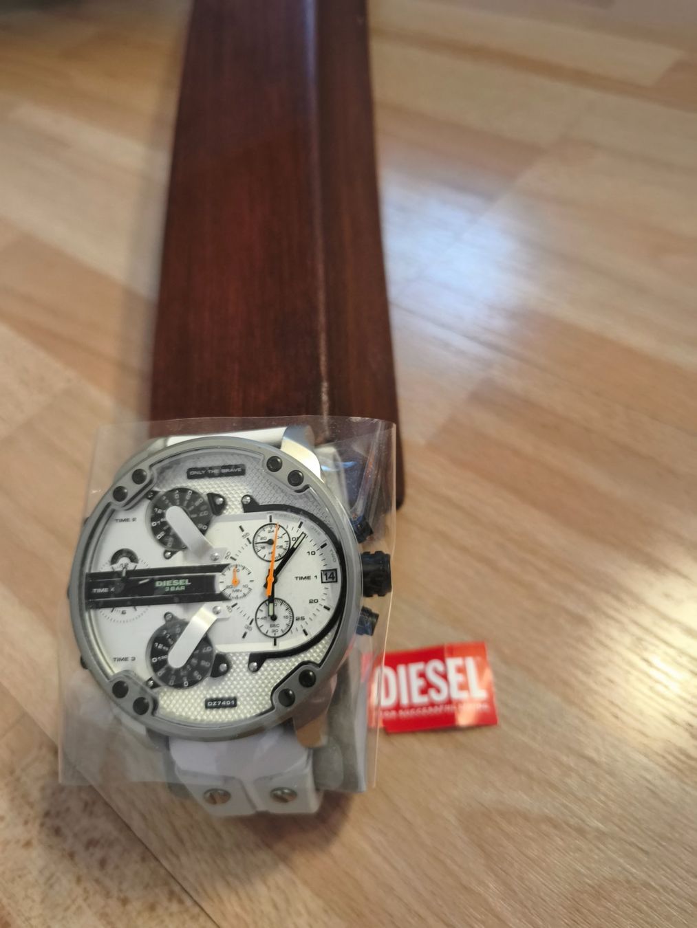 Diesel Orologi: Diesel Uhr Mr. Daddy - neu!!! – Usato da Glarus venduto da yzu_8p5f