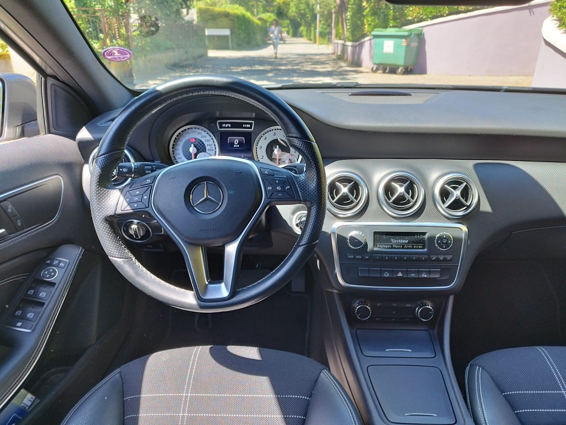 Automobili: Mercedes A180 automatique – Usato da Grand-Lancy venduto da alaia1994 5