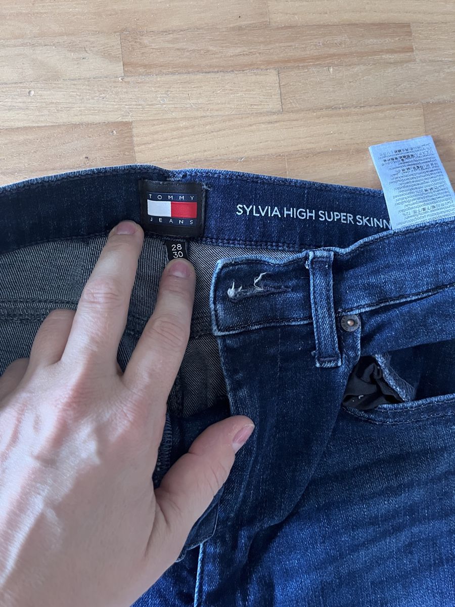 Tommy Hilfiger Jeans: Jeans Tommy Hilfiger  – Gebraucht aus St. Gallen von elli18 2