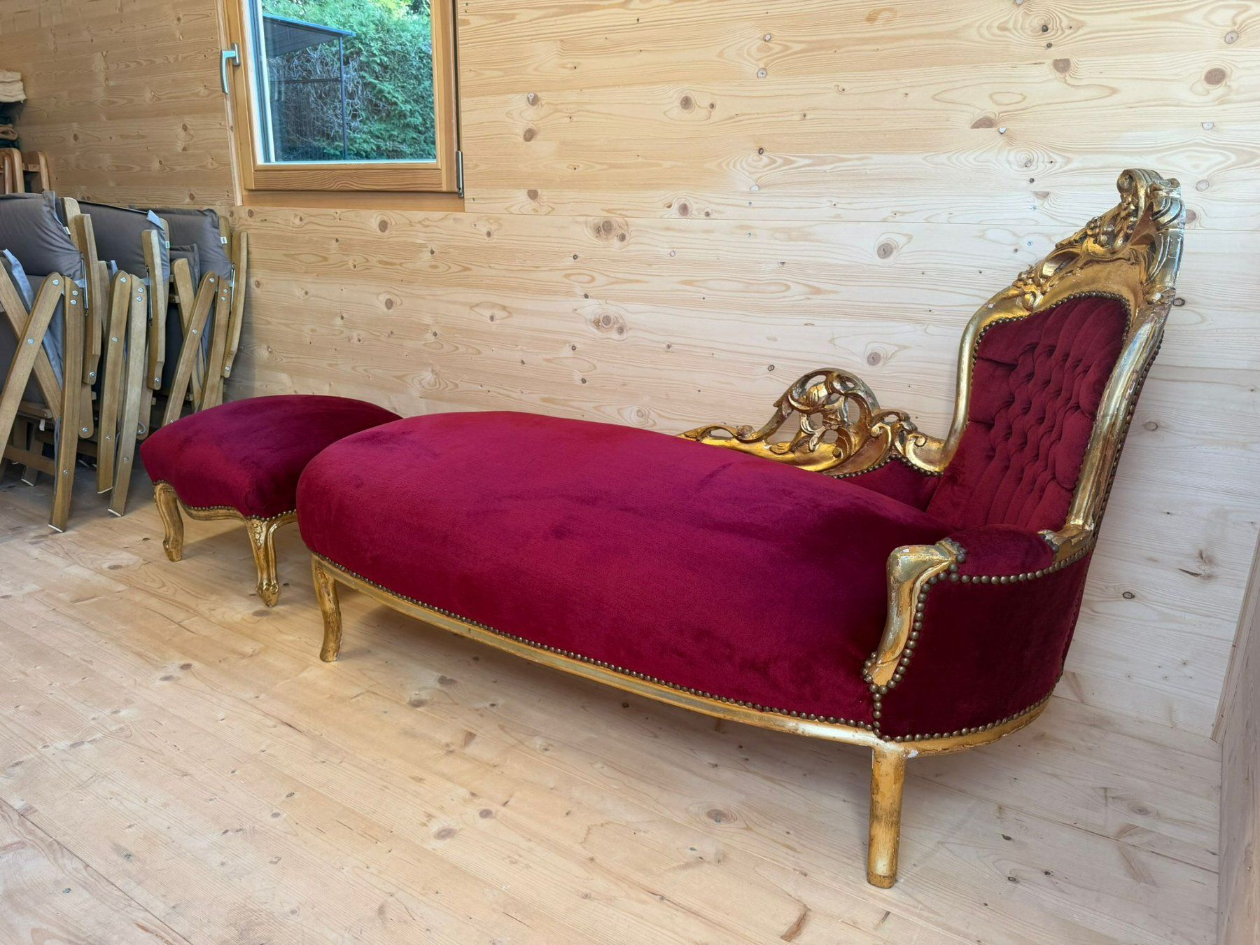 Sedie a sdraio: Récamiere Rot / Liege mit Hocker, Barock Stil – Usato da Kloten venduto da vondoo 5