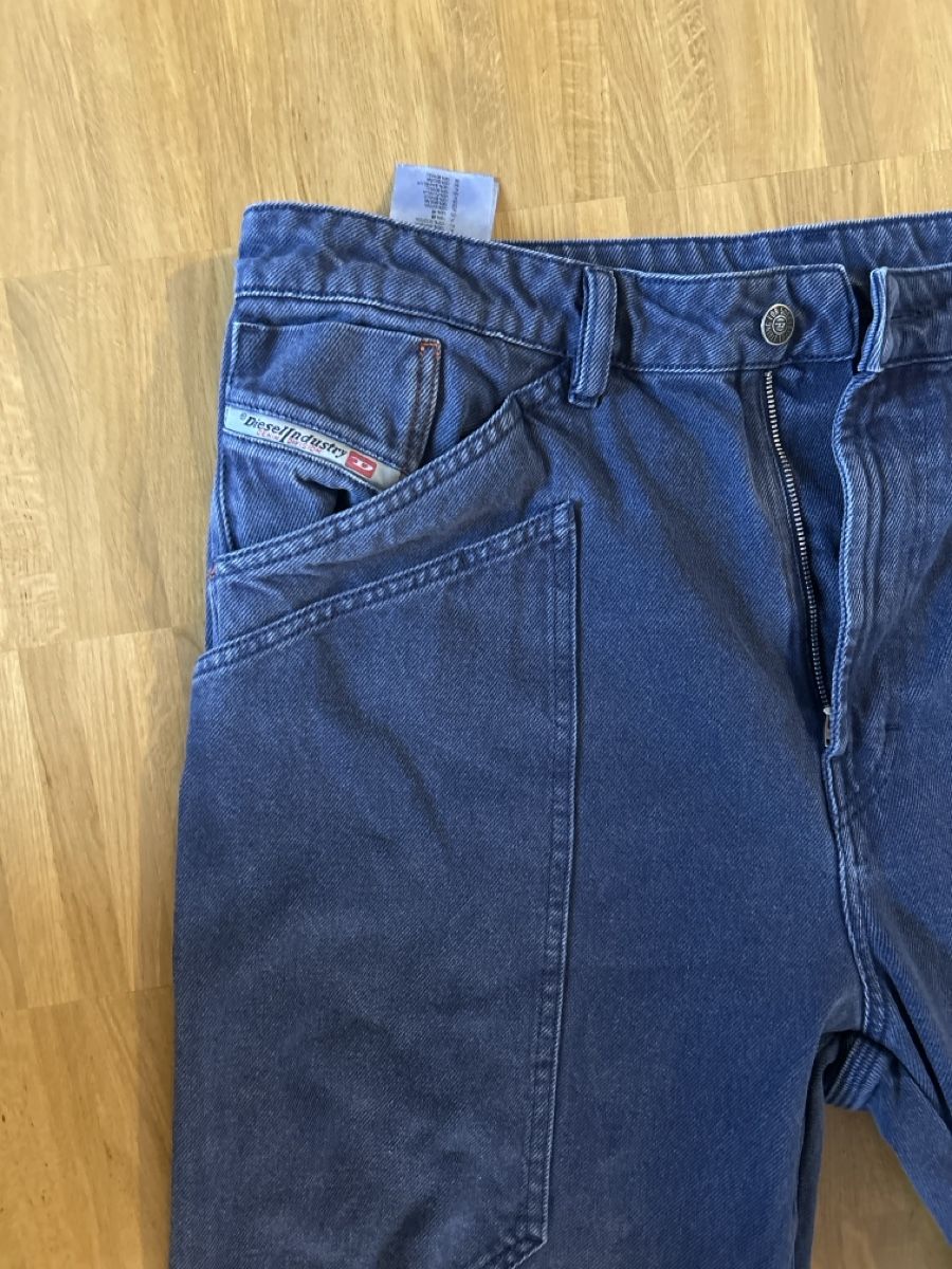 Diesel Pantaloni: Diesel Carpenter Pants 34x32 navyblue – Usato da Niederuzwil venduto da stoeljucki 2