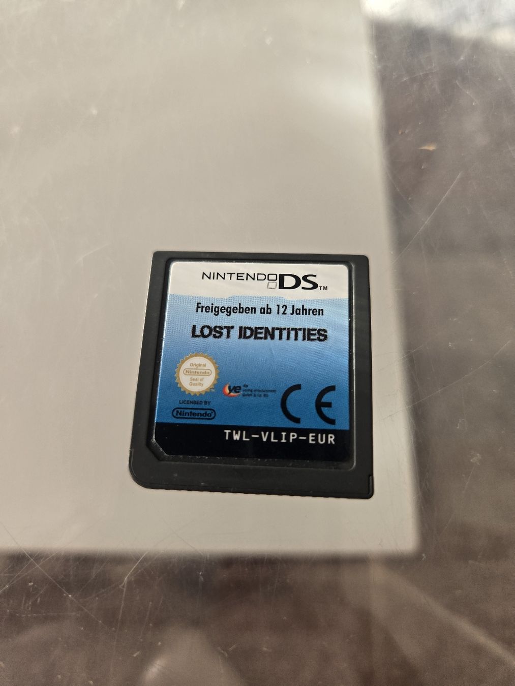 Nintendo Giochi: Lost Identities Nintendo DS – Usato da Bussigny venduto da Kfdlt