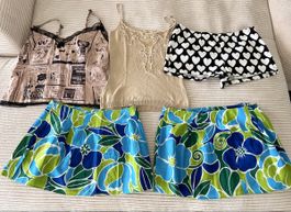 Moschino Mare Minirock, Blumenmuster, Sommer, neu mit Etiket