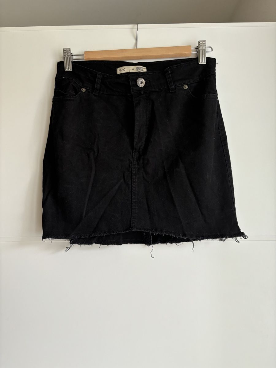 Jupes: Schwarzer Jeansrock – D'occasion à Männedorf par giu_wm6d 2