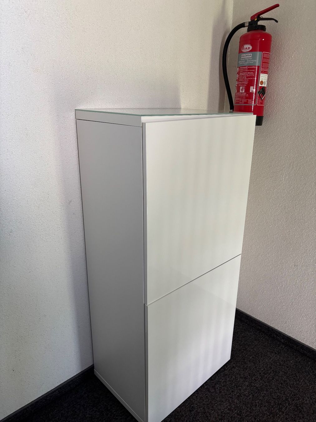 Ikea Cassettiere: Besta - Kommode – Nuovo (secondo la descrizione) da Dübendorf venduto da tay_jcn7