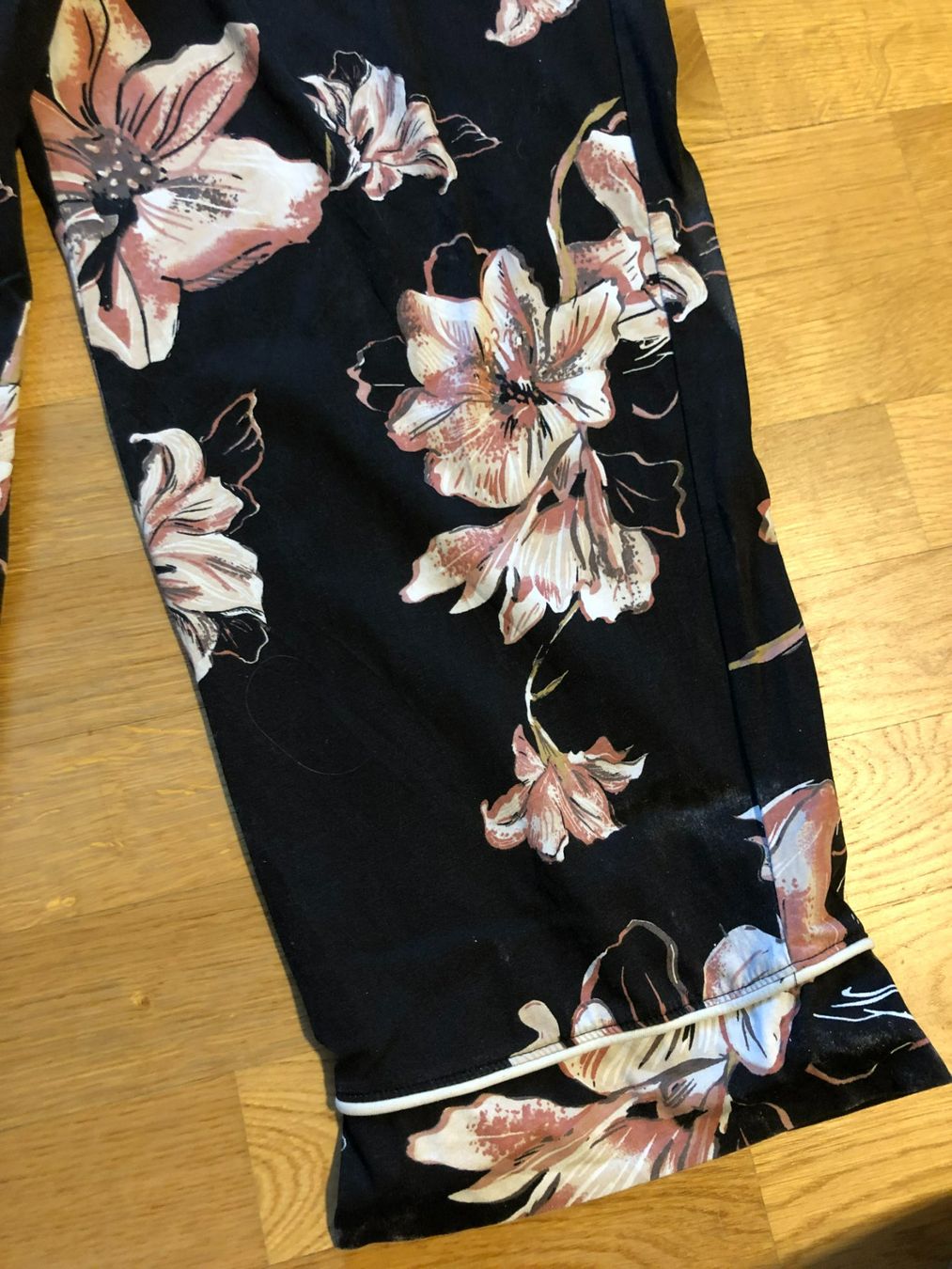 Negligees & Pigiami: Pyjama Hose 52/54 – Nuovo (secondo la descrizione) da Bellinzona venduto da JackieBlue 3