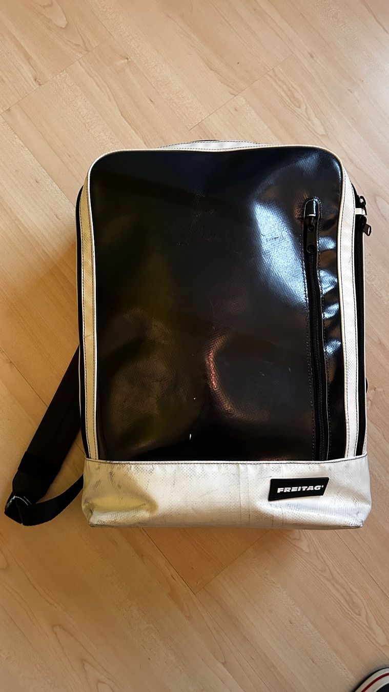 Freitag Zaini: Freitag Rucksack Hazzard – Usato da Reinach BL venduto da kuram74