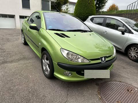 Peugeot Automobili: Cabriolet, Peugeot 206 CC – Usato da Romanshorn venduto da Flohmarkt_Romanshorn 1