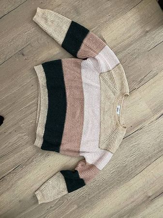 Flauschiger Pullover Grösse M