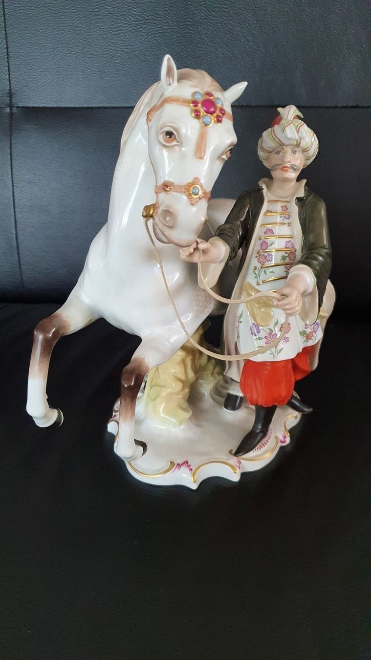 Sculture & Statue: Porzellanfigur – Nuovo (secondo la descrizione) da Thun venduto da mkl_s7jd 1