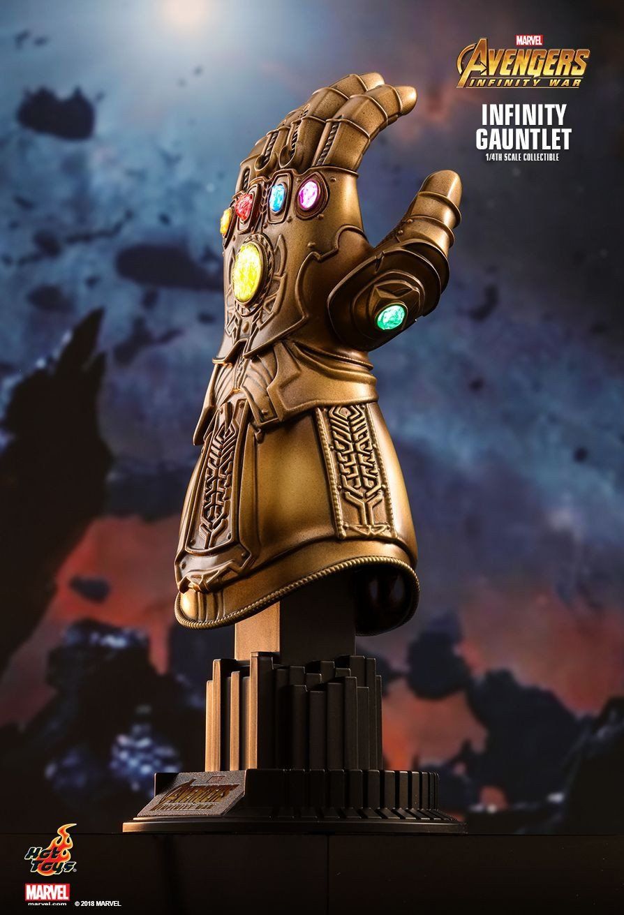 Disney Statuette: Avengers Infinity Gauntlet – Usato da Sumiswald venduto da dulik94