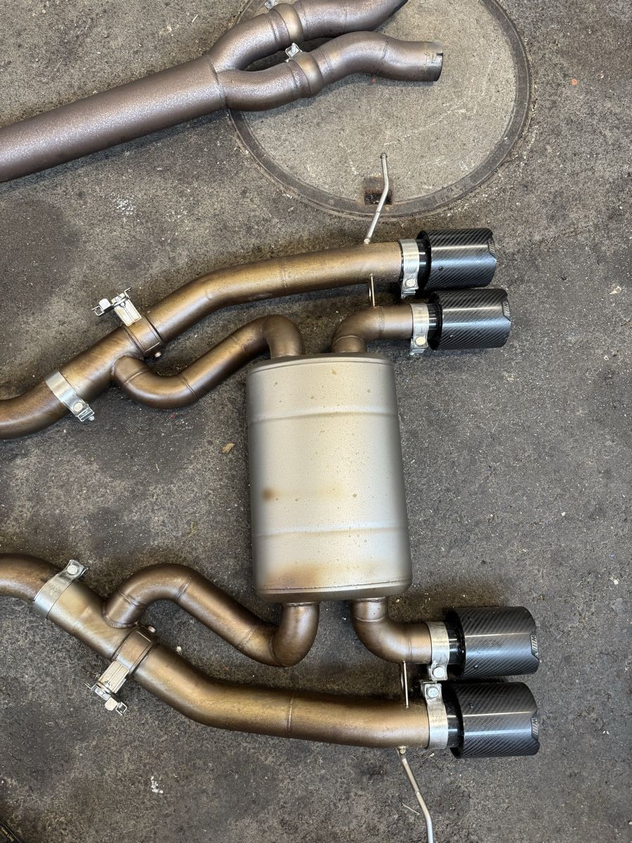 BMW Sistemi di scarico: Auspuff M3 / M4 G80 G82 – Usato da Horgen venduto da fel_6gb8 3