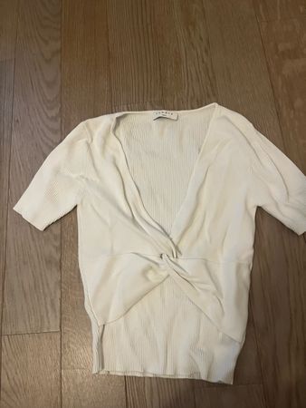 T-shirt Sandro xs jamais porté
