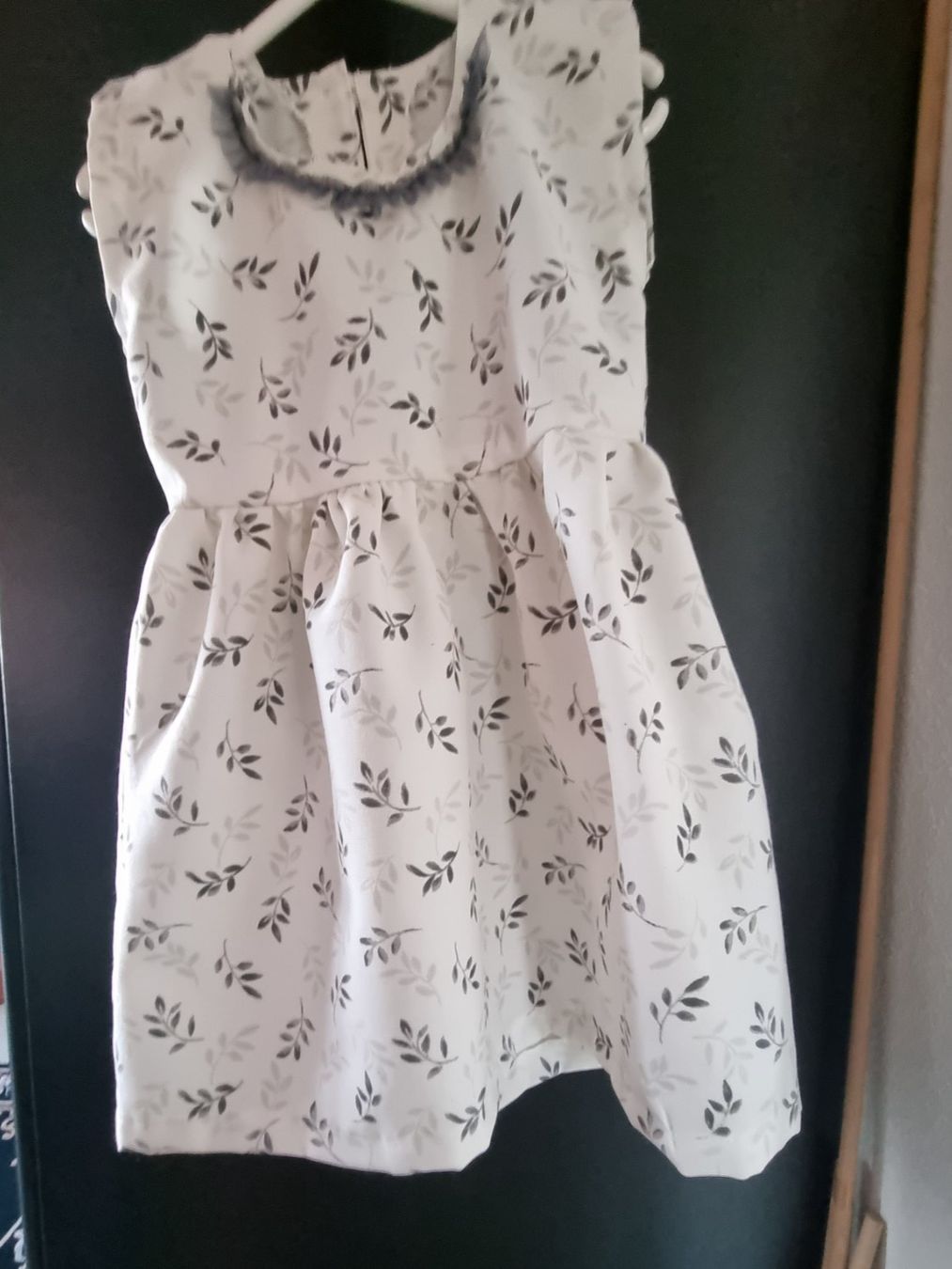Vestiti & Gonne: Kleid für Mädchen – Nuovo e nell'imballaggio originale da geroldswil venduto da Gumball1
