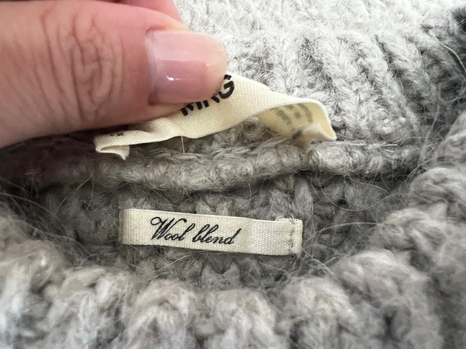 Mango Pullover & Sweatshirts: Grauer Pullover aus Wollmischung von Mango, Gr. M – Gebraucht aus Zürich von lexi_alex 5