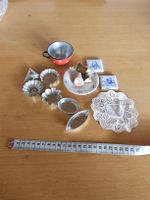 Miniatur Set Puppenstube Formen Fliesen Tasse gebraucht
