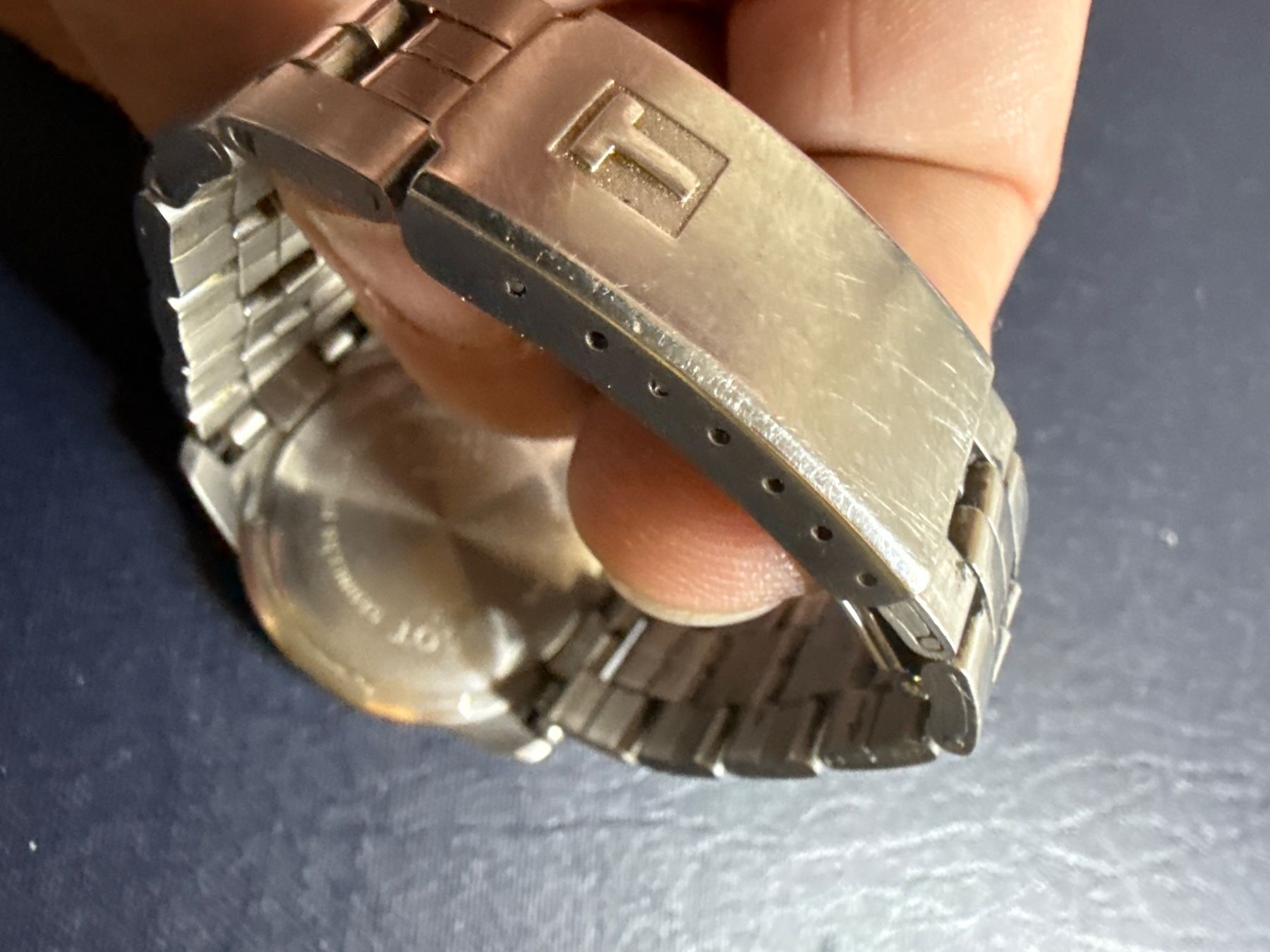 Tissot Uhren: Tissot PR 50       36 mm – Gebraucht aus Pfeffingen von Allhandelklgwatches 3